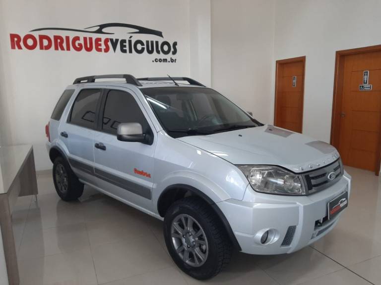 FORD - ECOSPORT - 2011/2011 - Prata - R$ 42.900,00
