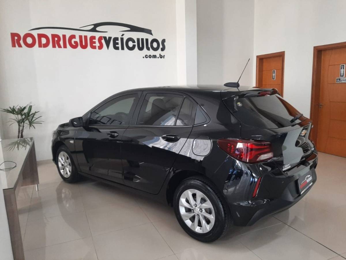 CHEVROLET - ONIX - 2020/2020 - Preta - R$ 72.900,00