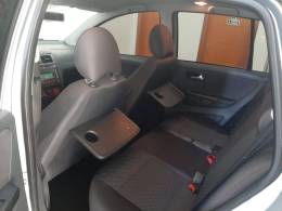 VOLKSWAGEN - SPACE CROSS - 2015/2015 - Prata - R$ 64.900,00