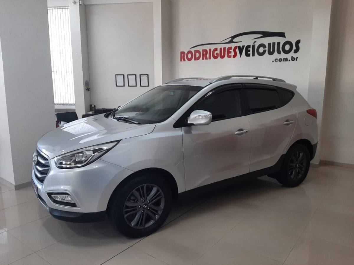 HYUNDAI - IX35 - 2020/2021 - Prata - R$ 98.900,00