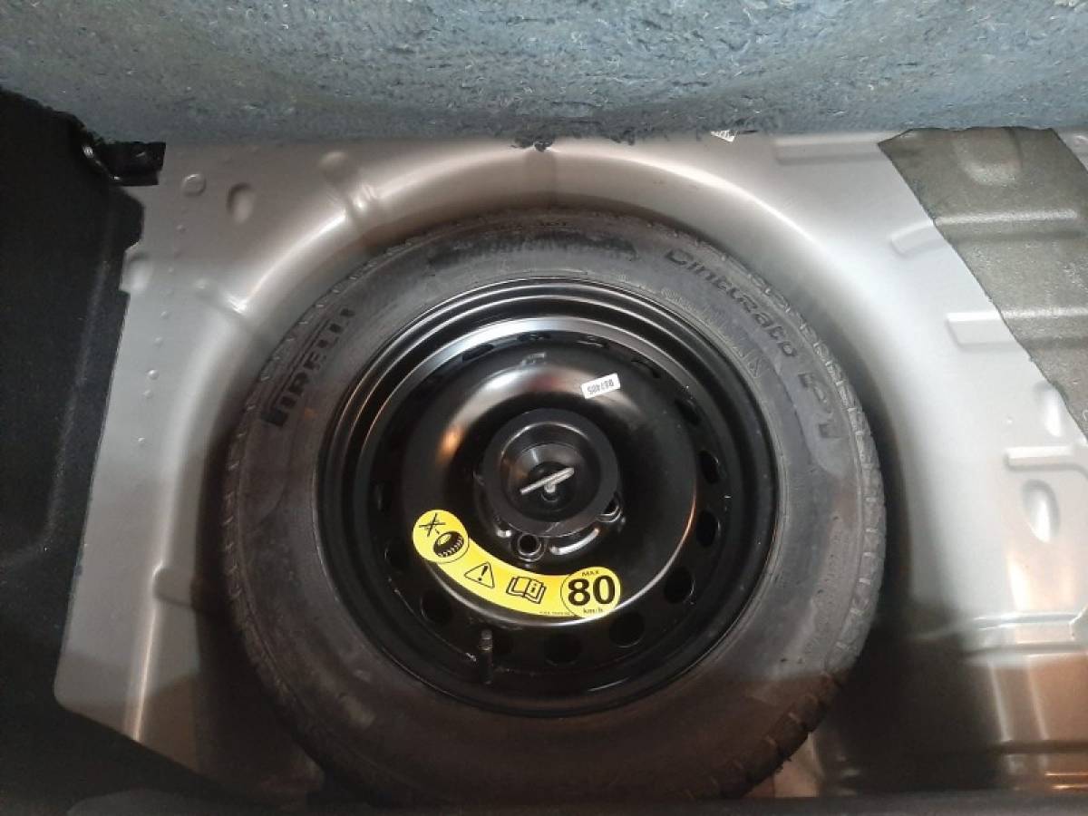 FORD - FIESTA - 2017/2017 - Prata - R$ 54.900,00