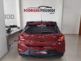 CHEVROLET - ONIX - 2021/2022 - Vermelha - R$ 77.900,00