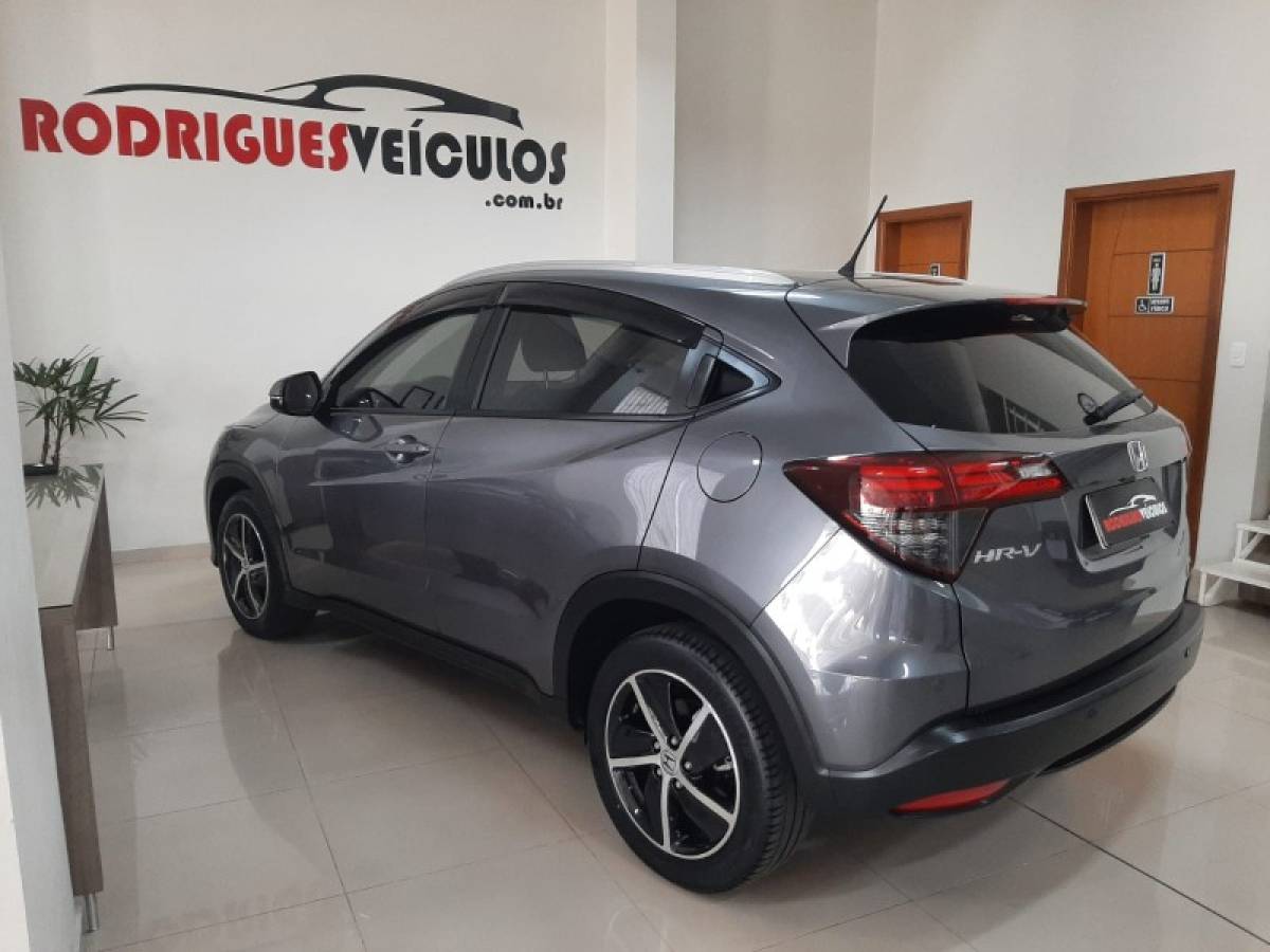 HONDA - HR-V - 2020/2020 - Cinza - R$ 109.900,00