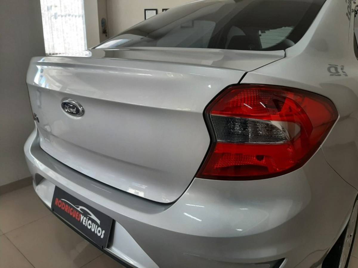 FORD - KA + - 2020/2021 - Prata - R$ 54.900,00