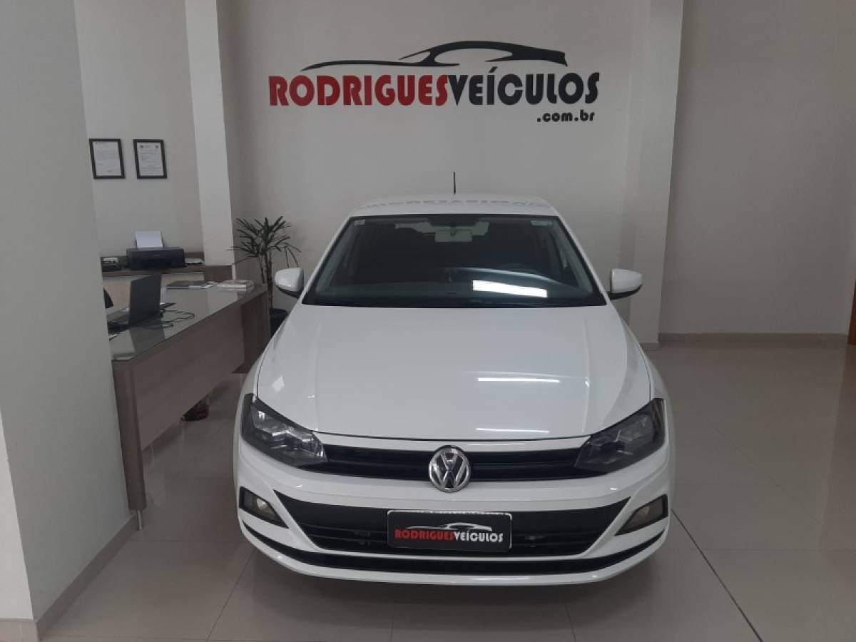 VOLKSWAGEN - POLO - 2019/2019 - Branca - R$ 64.900,00