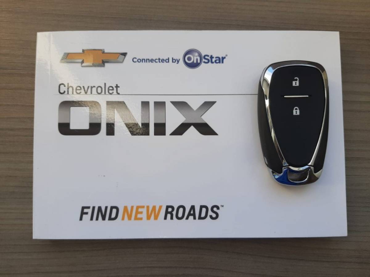 CHEVROLET - ONIX - 2020/2020 - Preta - R$ 72.900,00