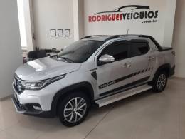 FIAT - STRADA - 2022/2022 - Prata - R$ 105.900,00