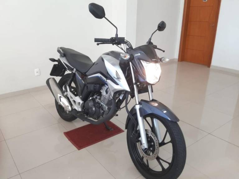 HONDA - CG 160 - 2023/2023 - Cinza - R$ 19.800,00