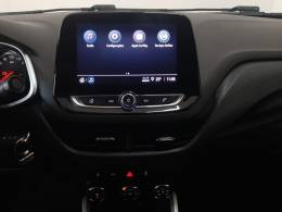 CHEVROLET - ONIX - 2022/2023 - Branca - R$ 88.900,00