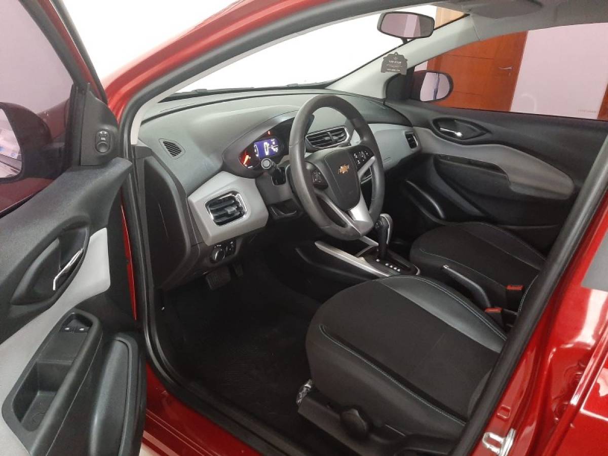 CHEVROLET - ONIX - 2019/2019 - Vermelha - R$ 65.900,00