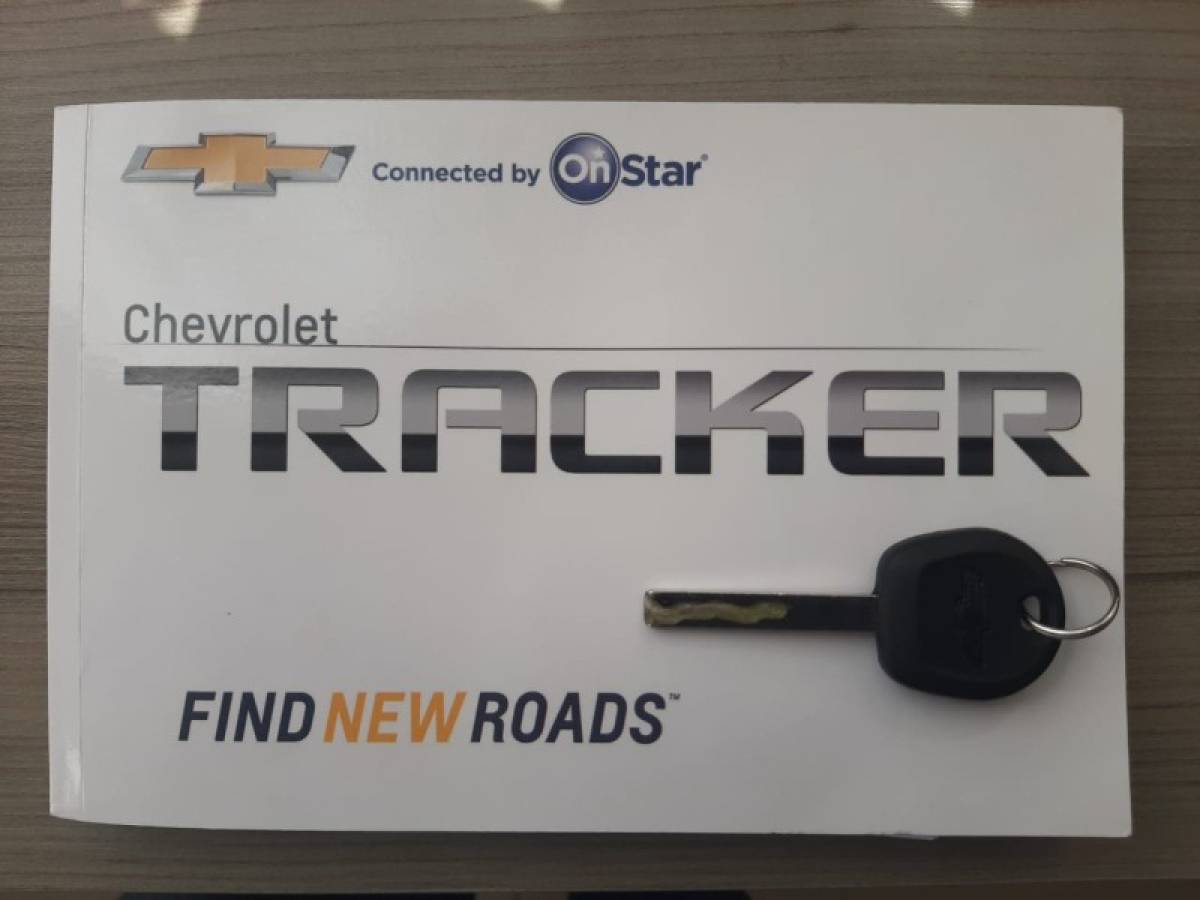 CHEVROLET - TRACKER - 2020/2021 - Branca - R$ 98.900,00
