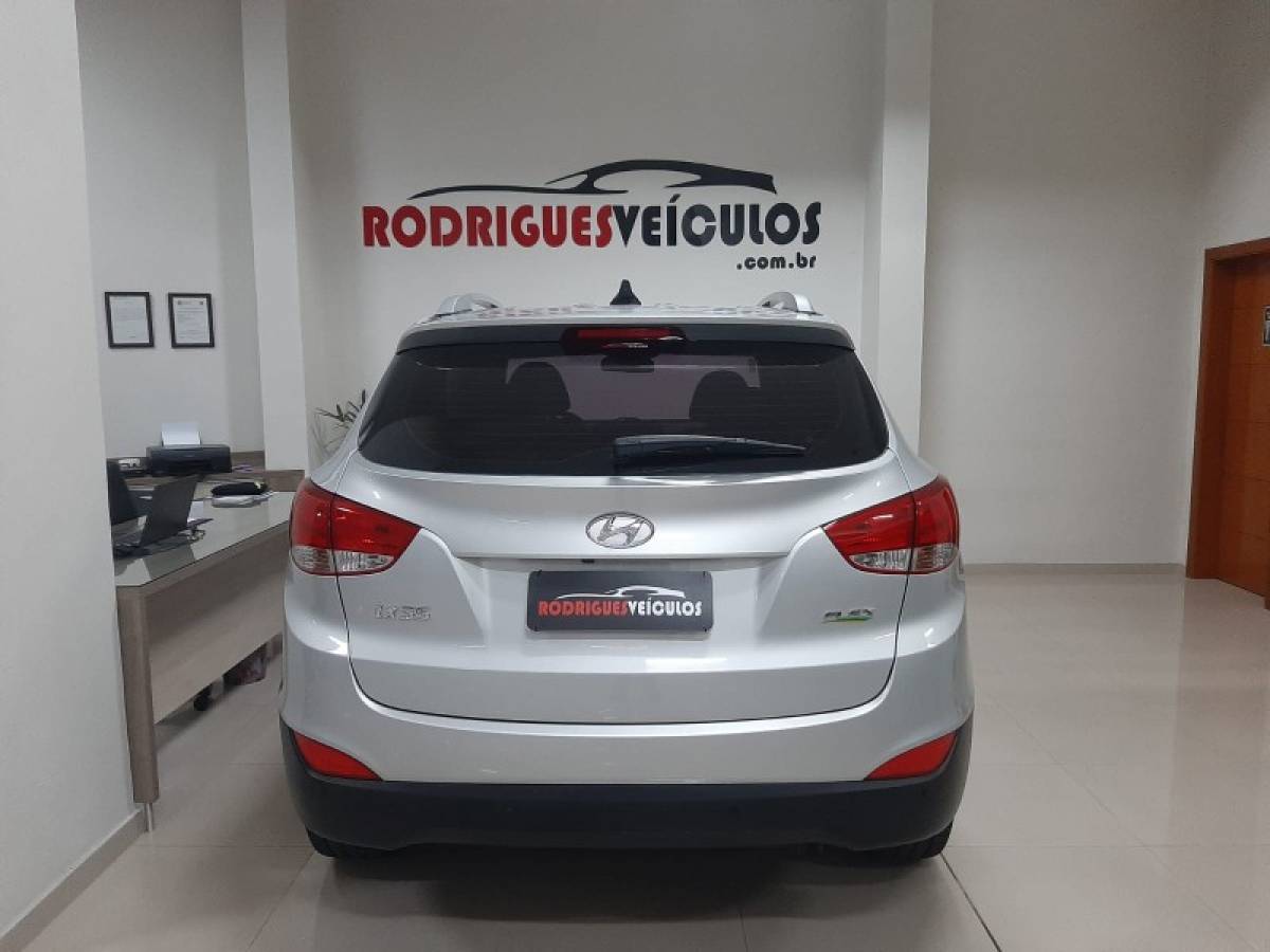 HYUNDAI - IX35 - 2019/2020 - Prata - R$ 95.900,00