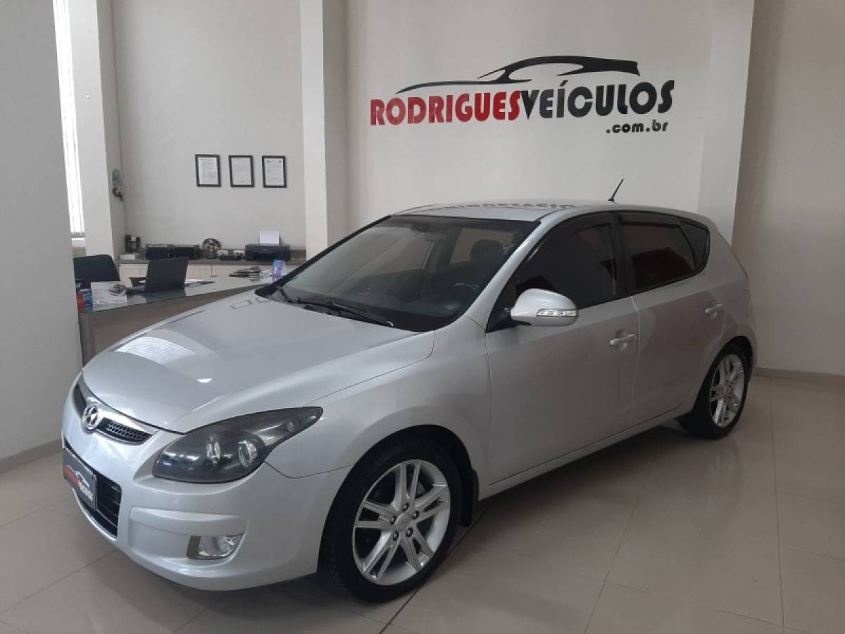 HYUNDAI - I30 - 2009/2010 - Prata - R$ 44.900,00