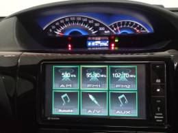 TOYOTA - ETIOS CROSS - 2015/2016 - Prata - R$ 54.900,00