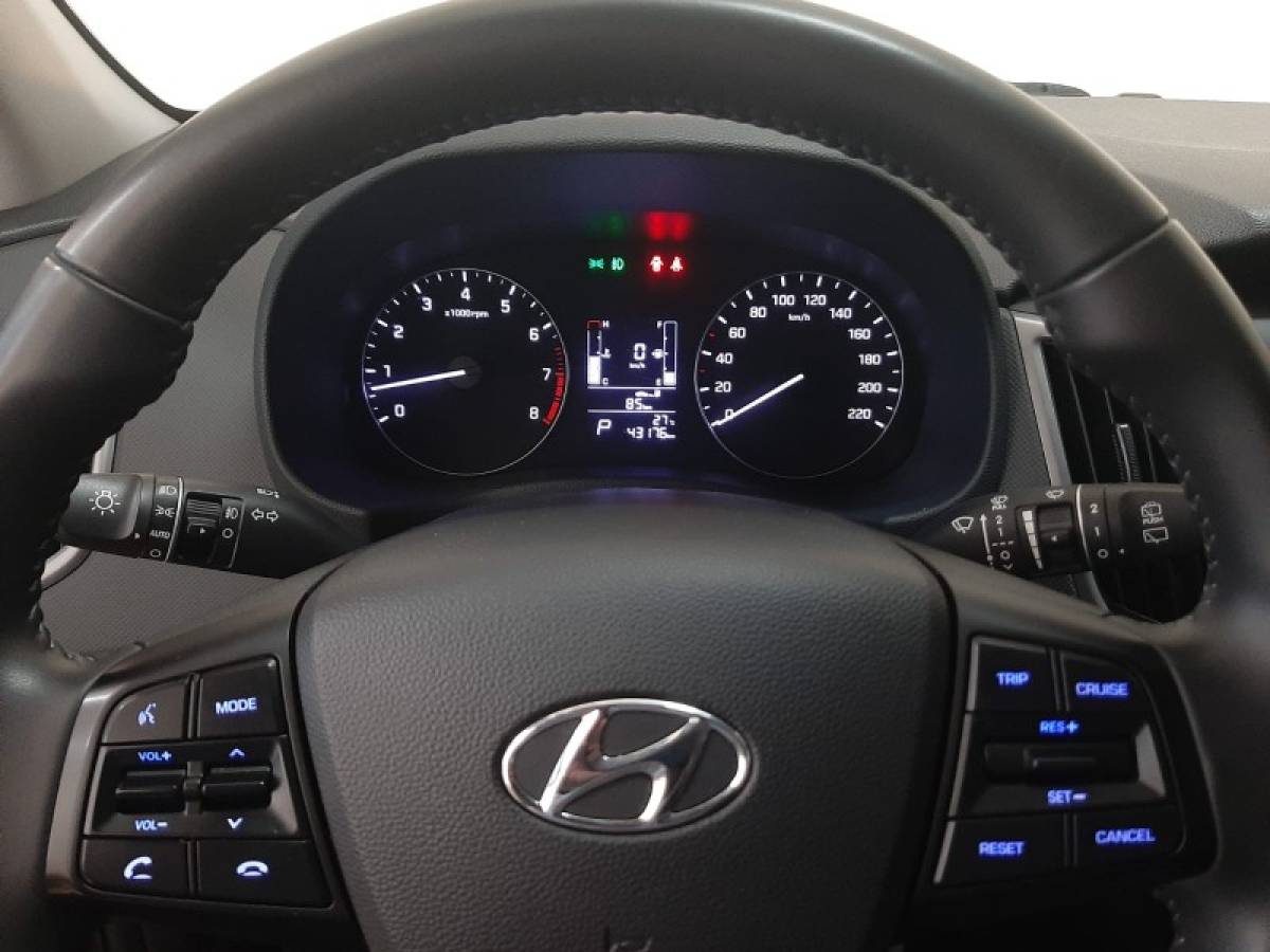 HYUNDAI - CRETA - 2020/2021 - Cinza - R$ 104.900,00