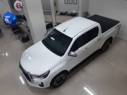 TOYOTA - HILUX - 2022/2022 - Branca - R$ 259.000,00