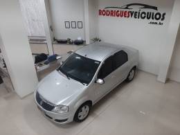 RENAULT - LOGAN - 2011/2011 - Prata - R$ 26.900,00