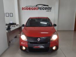RENAULT - SANDERO - 2012/2013 - Vermelha - R$ 37.900,00