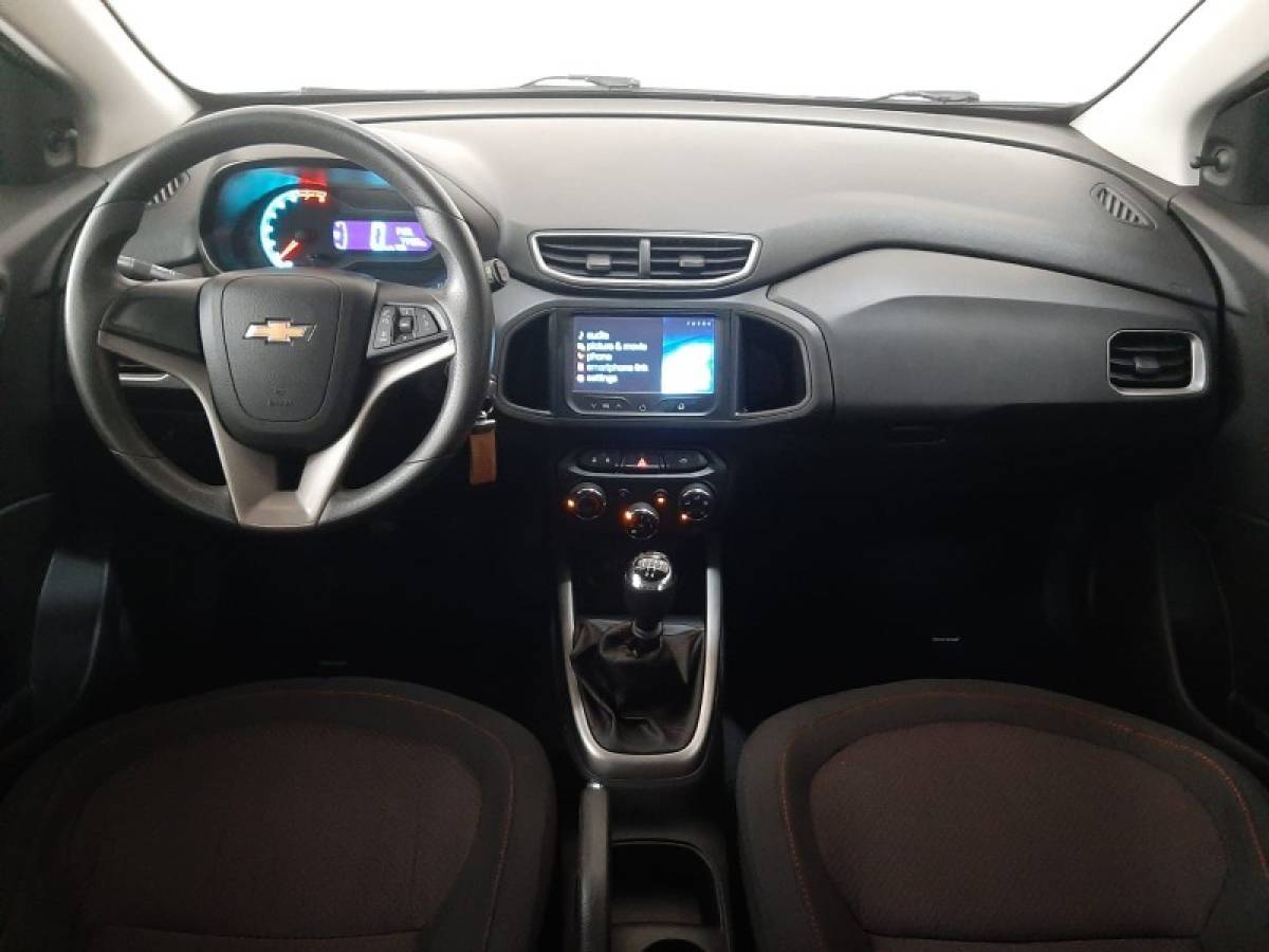 CHEVROLET - ONIX - 2015/2016 - Prata - R$ 54.900,00