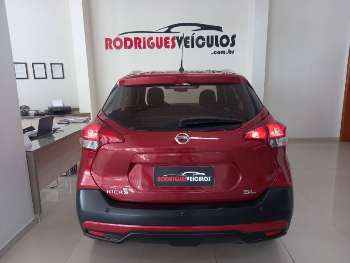 NISSAN - KICKS - 2019/2019 - Vermelha - R$ 84.900,00
