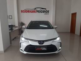 TOYOTA - COROLLA - 2020/2021 - Branca - R$ 134.900,00