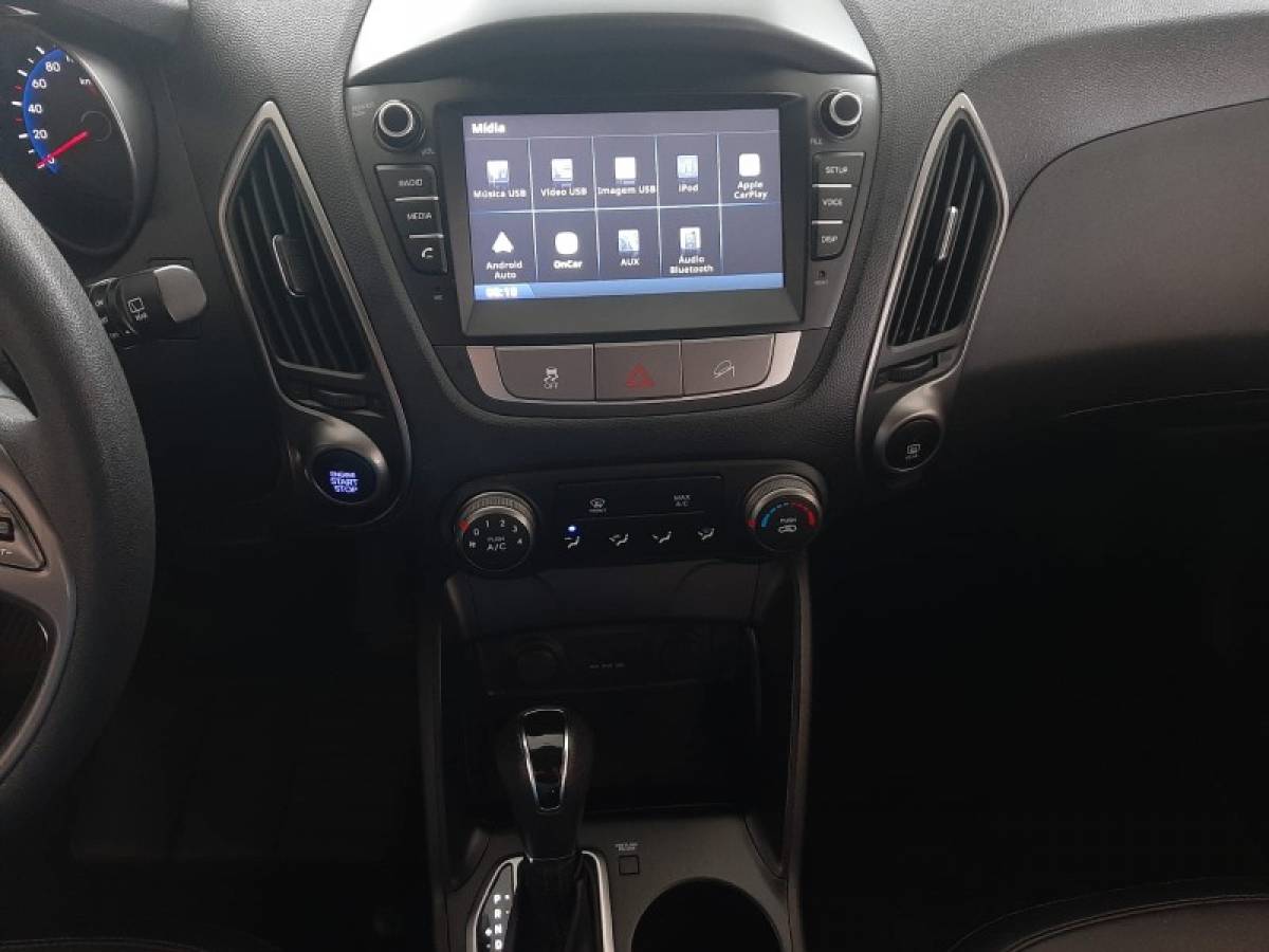 HYUNDAI - IX35 - 2019/2020 - Prata - R$ 95.900,00