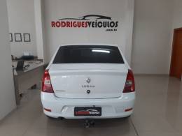 RENAULT - LOGAN - 2013/2013 - Branca - R$ 25.400,00