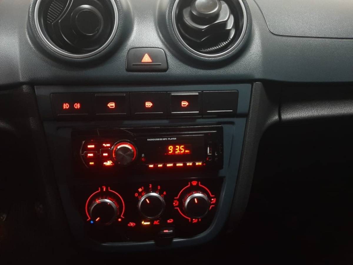 VOLKSWAGEN - GOL - 2009/2009 - Vermelha - R$ 29.900,00