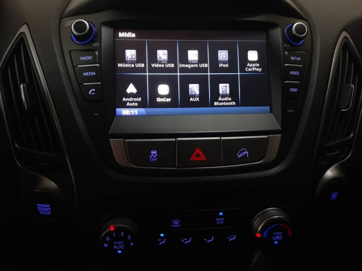 HYUNDAI - IX35 - 2020/2021 - Prata - R$ 98.900,00