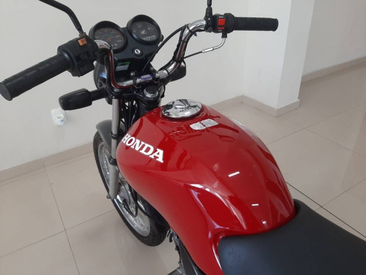 HONDA - CG 125 - 2006/2007 - Vermelha - R$ 7.800,00