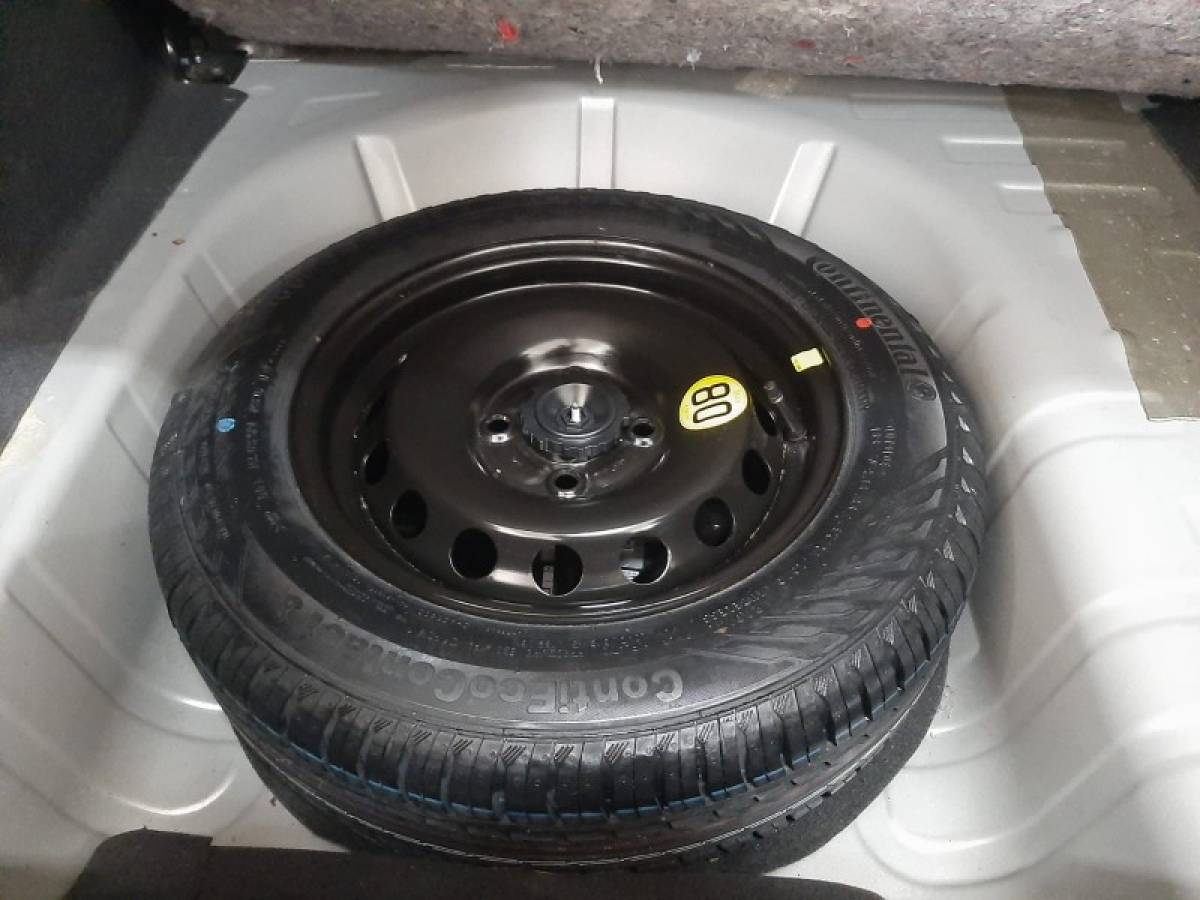 FORD - KA + - 2020/2021 - Prata - R$ 54.900,00