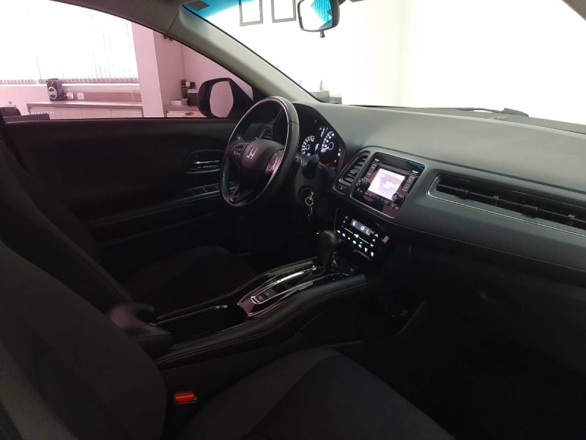 HONDA - HR-V - 2019/2019 - Branca - R$ 104.900,00