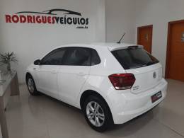 VOLKSWAGEN - POLO - 2019/2019 - Branca - R$ 67.900,00