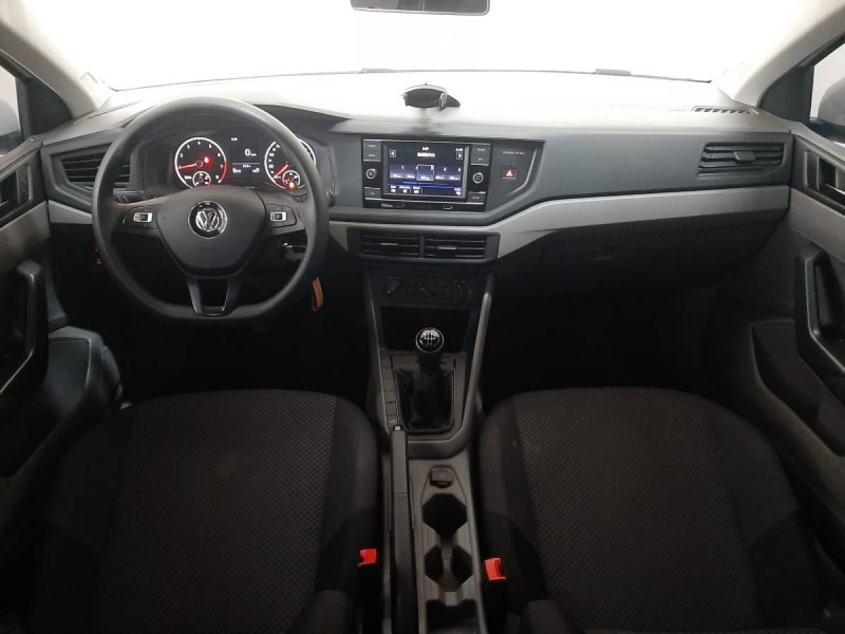 VOLKSWAGEN - POLO - 2019/2019 - Branca - R$ 64.900,00