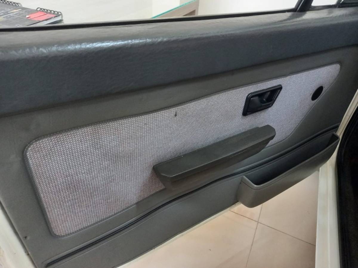 VOLKSWAGEN - GOL - 1991/1992 - Branca - R$ 19.900,00