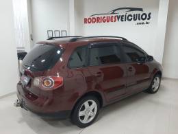 VOLKSWAGEN - SPACEFOX - 2007/2008 - Vermelha - R$ 29.900,00