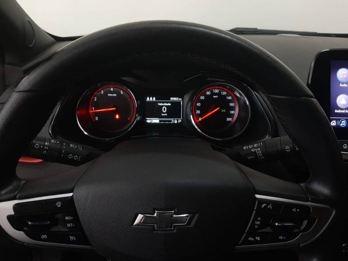 CHEVROLET - ONIX - 2021/2022 - Vermelha - R$ 77.900,00