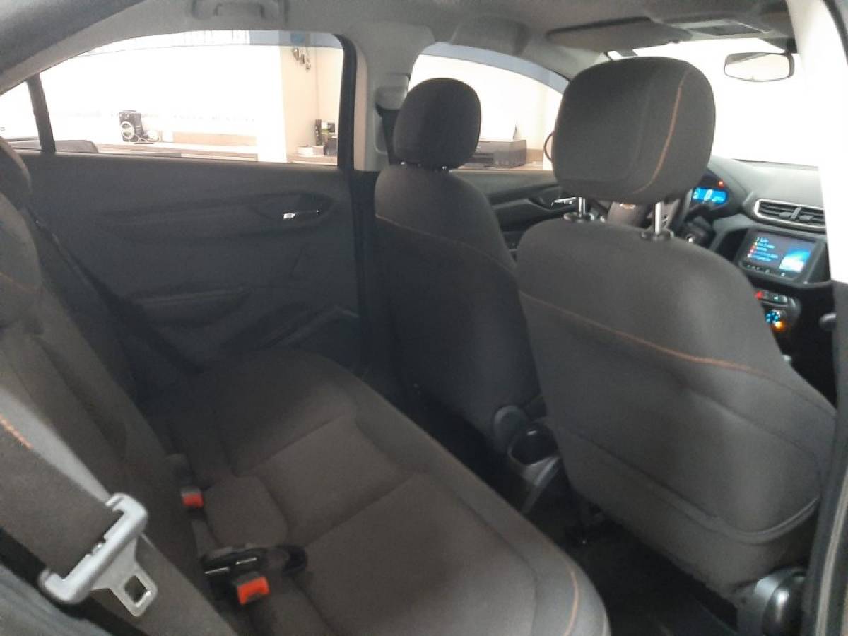 CHEVROLET - ONIX - 2014/2015 - Cinza - R$ 49.900,00
