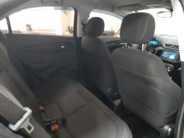 CHEVROLET - ONIX - 2014/2015 - Cinza - R$ 49.900,00