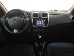RENAULT - SANDERO - 2014/2015 - Prata - R$ 44.900,00