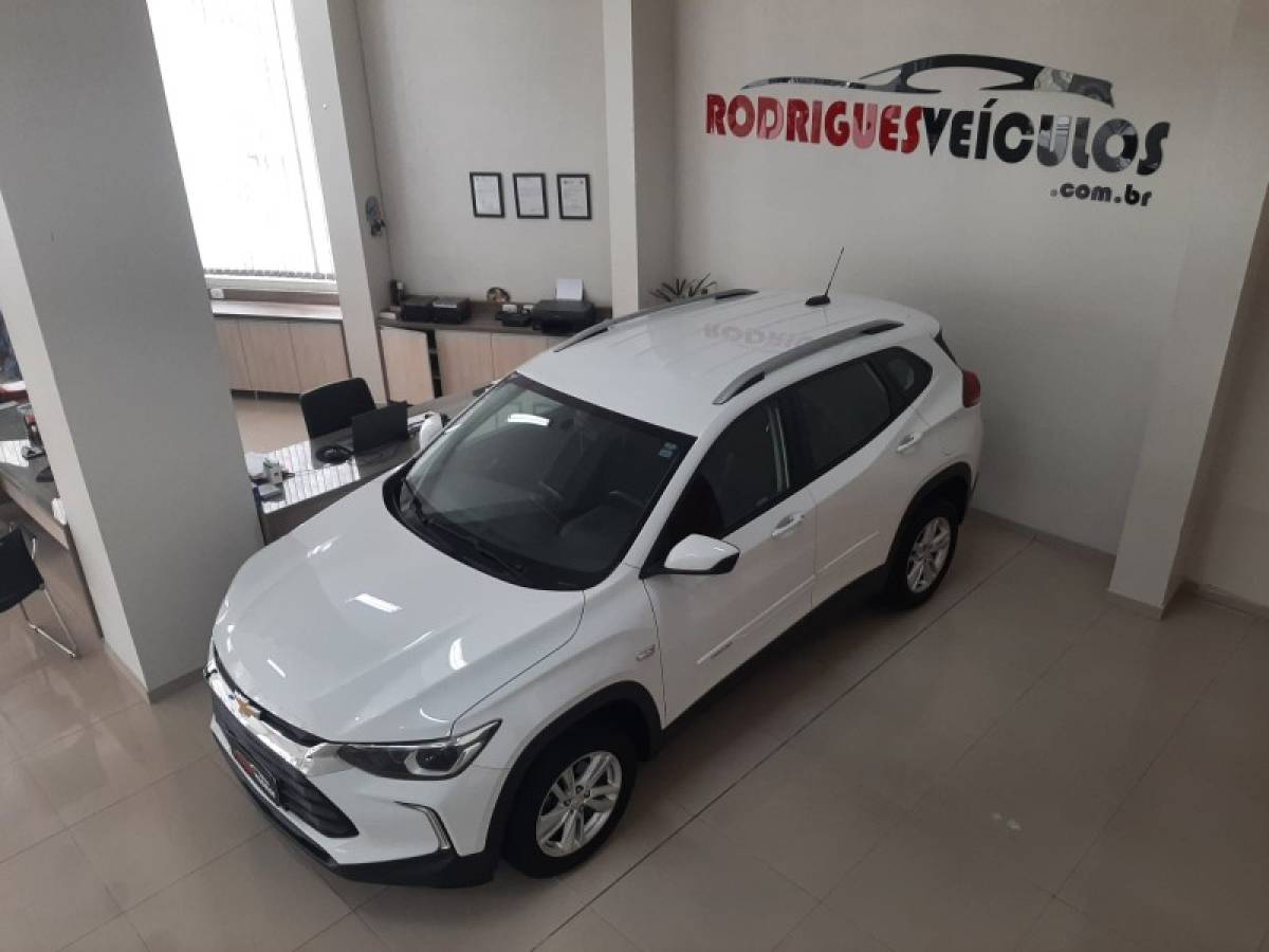 CHEVROLET - TRACKER - 2020/2021 - Branca - R$ 98.900,00