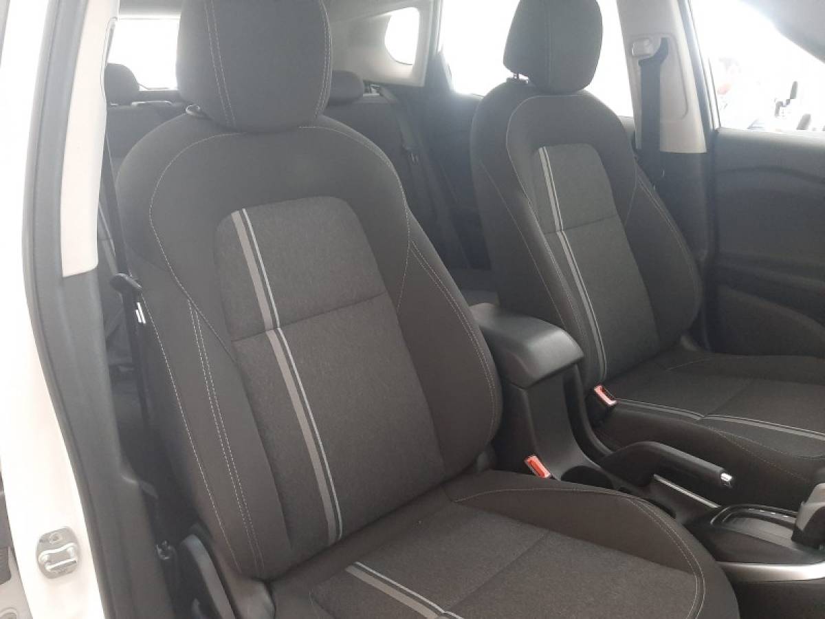 CHEVROLET - TRACKER - 2020/2021 - Branca - R$ 98.900,00