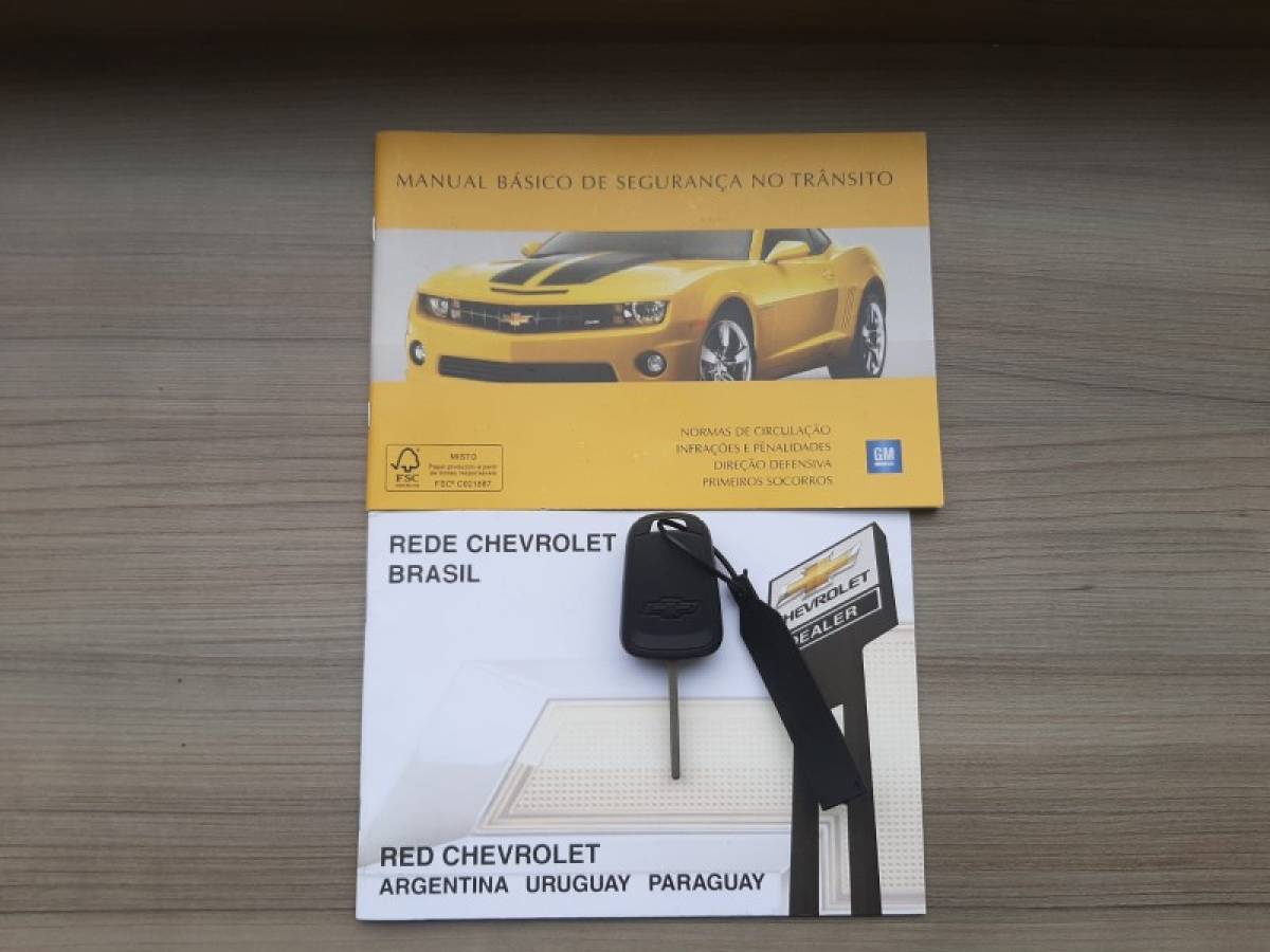 CHEVROLET - ONIX - 2014/2015 - Cinza - R$ 49.900,00