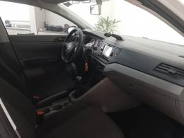VOLKSWAGEN - POLO - 2019/2019 - Branca - R$ 67.900,00