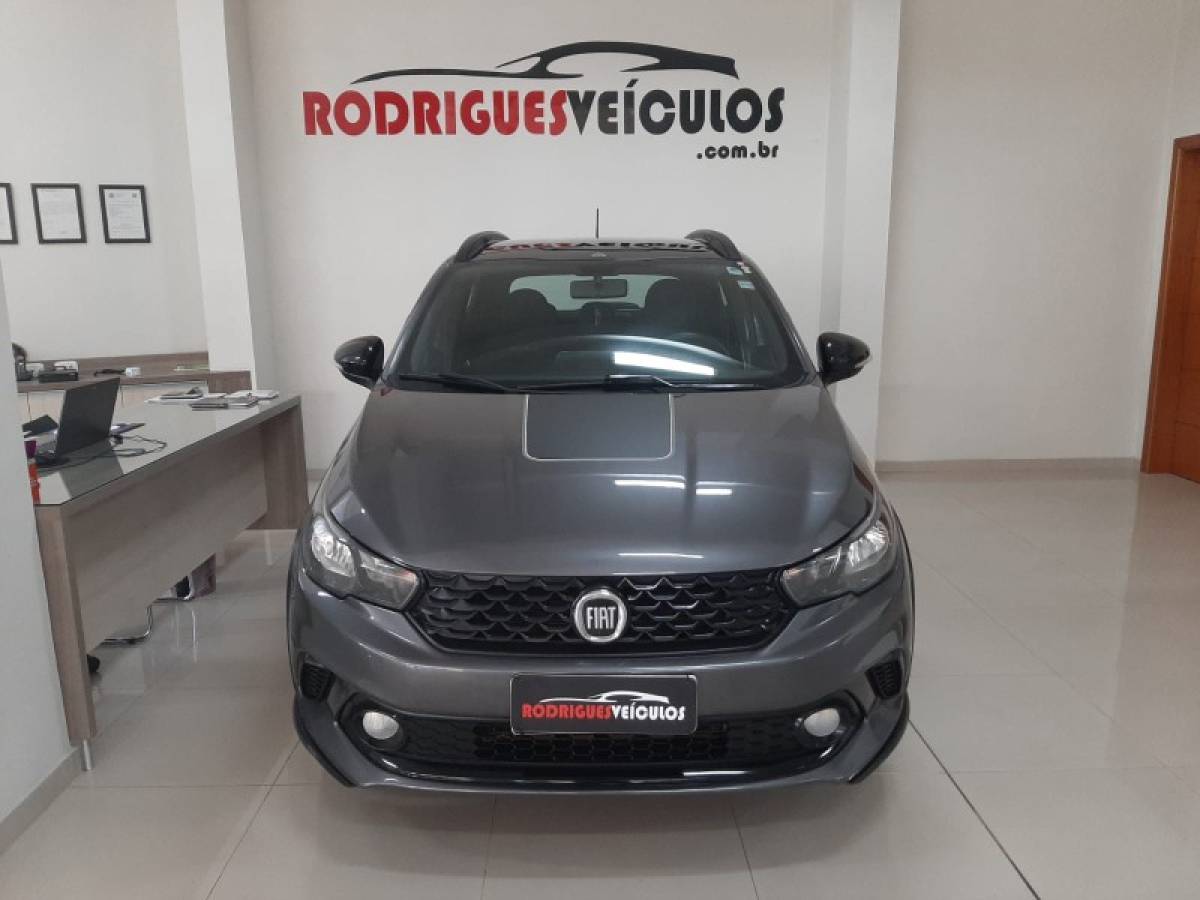 FIAT - ARGO - 2019/2020 - Cinza - R$ 71.900,00