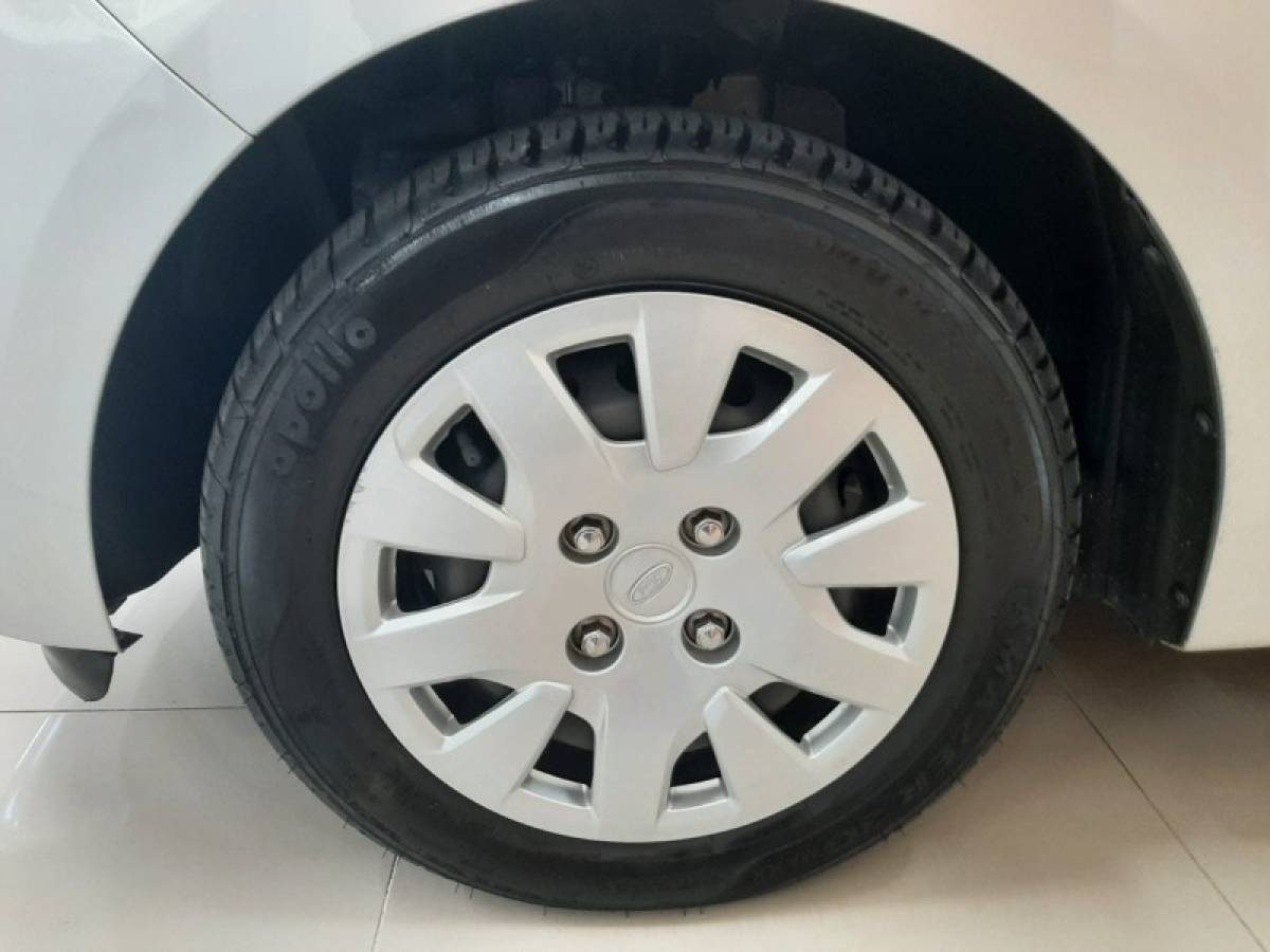 FORD - KA + - 2020/2021 - Prata - R$ 54.900,00