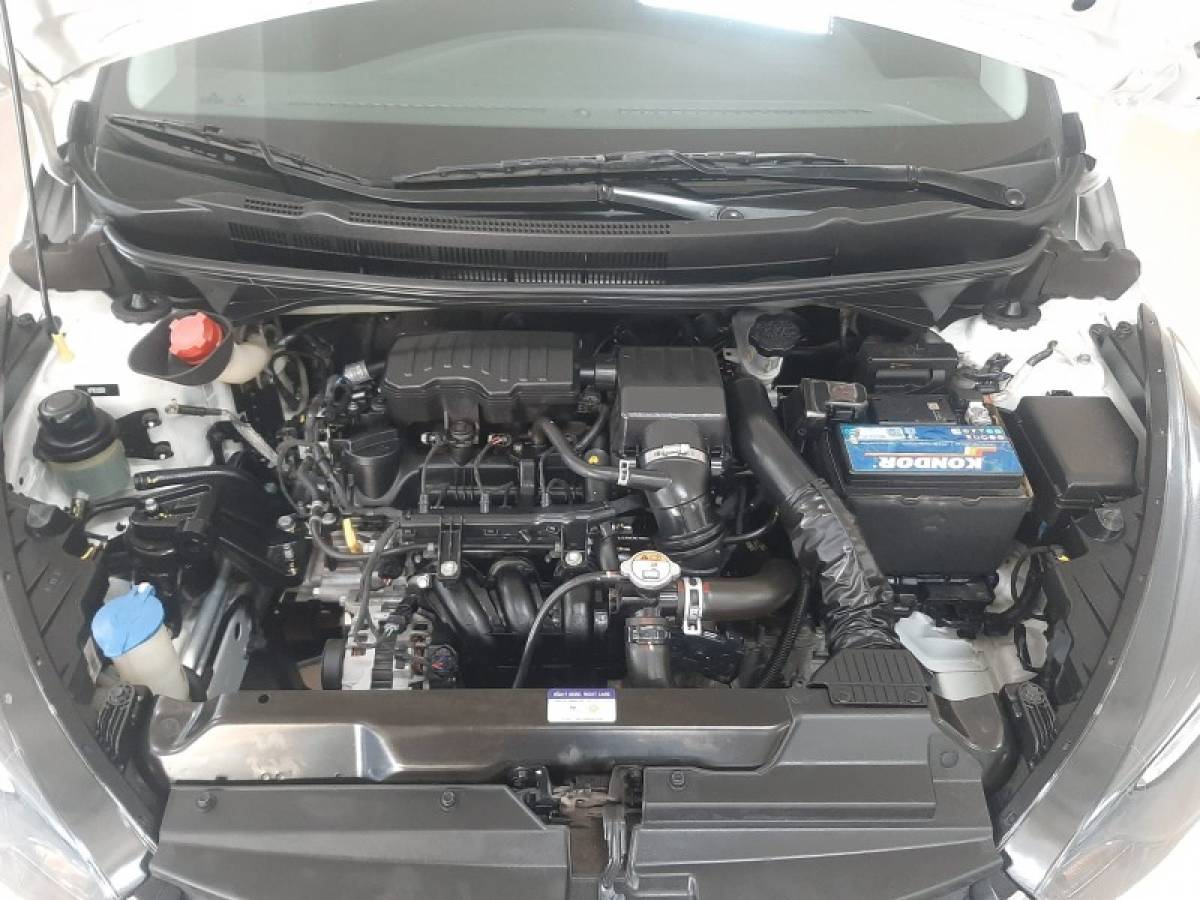 HYUNDAI - HB20 - 2018/2019 - Branca - R$ 56.900,00