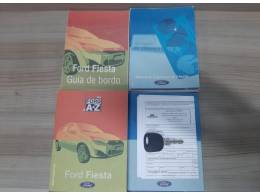 FORD - FIESTA - 2013/2014 - Prata - R$ 33.900,00