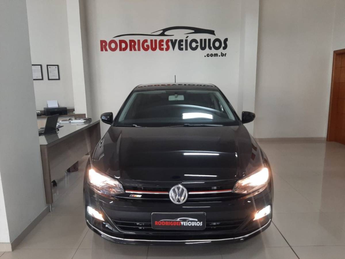 VOLKSWAGEN - VIRTUS - 2019/2020 - Preta - R$ 79.900,00