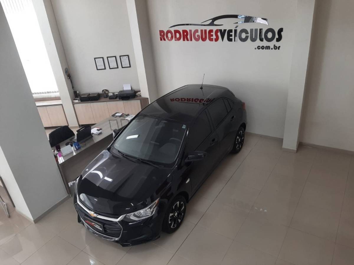 CHEVROLET - ONIX - 2020/2020 - Preta - R$ 63.900,00